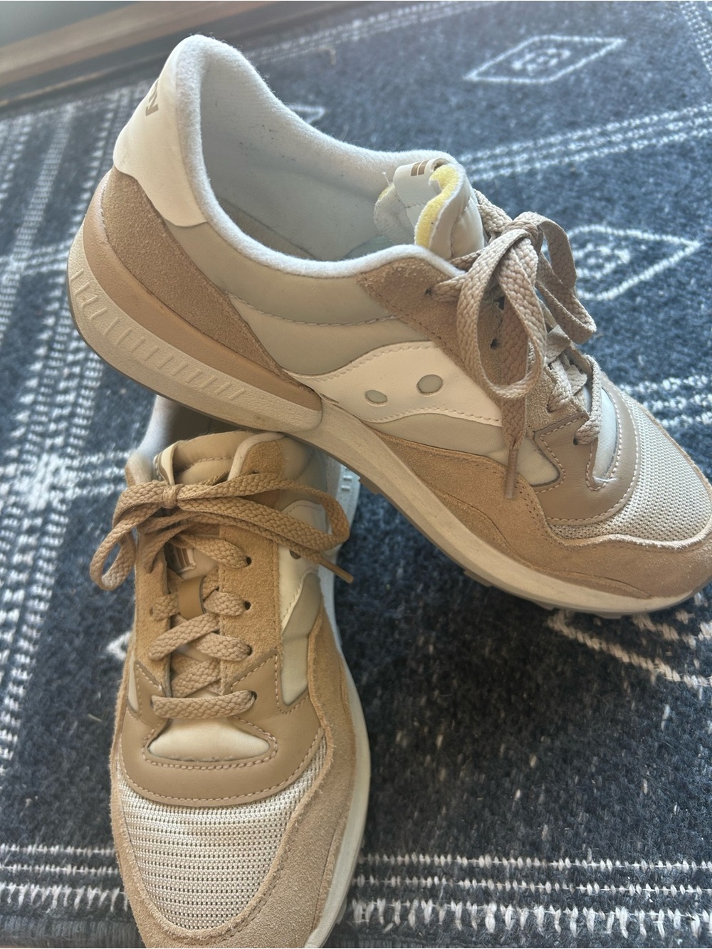 Neutral Tan Unisex Saucony - Comfortable Everyday Style